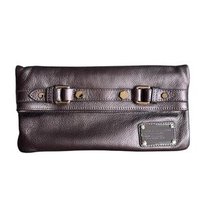 2010s Marc Jacobs glam chic bronze metallic leather clutch bag